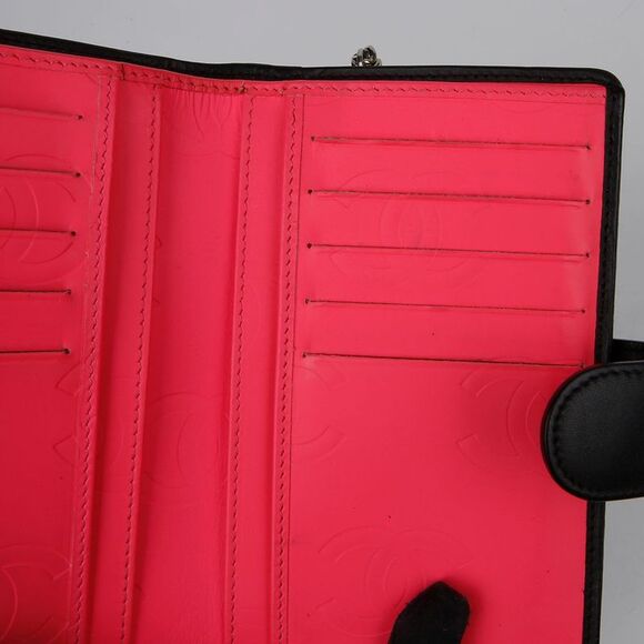 Compact Wallet - Picture 10 of 10